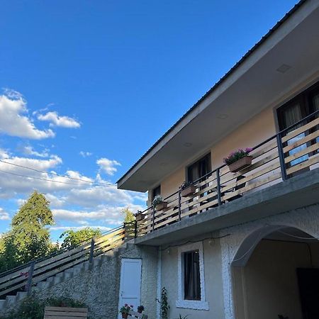 Monte Bianco Bed & Breakfast Местия Екстериор снимка