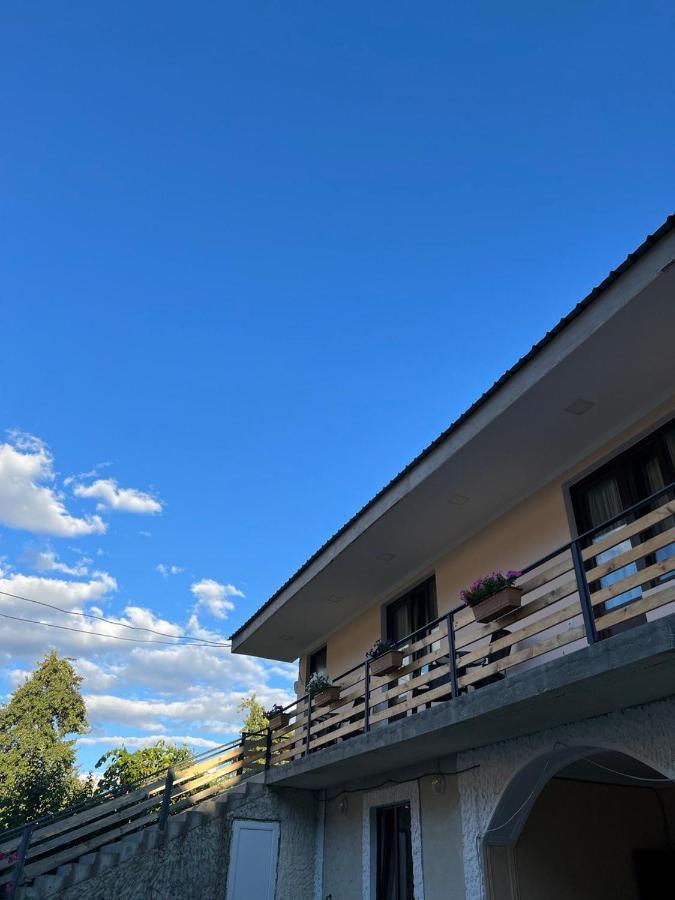Monte Bianco Bed & Breakfast Местия Екстериор снимка