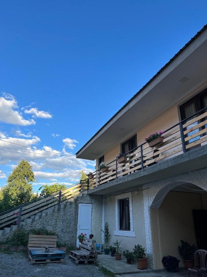 Monte Bianco Bed & Breakfast Местия Екстериор снимка