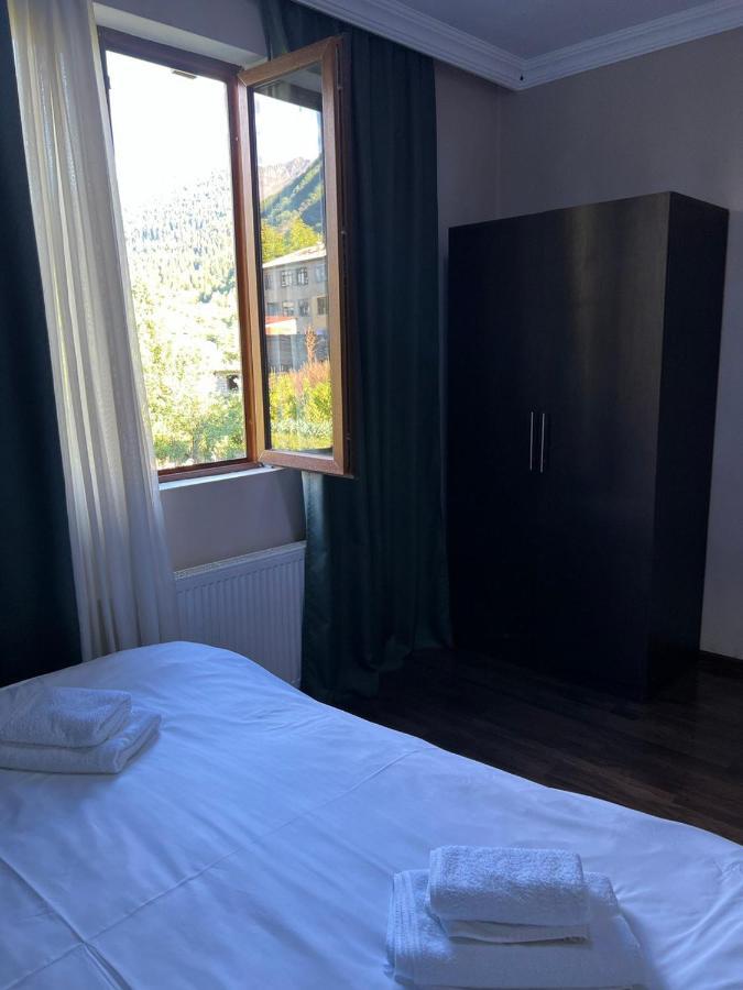 Monte Bianco Bed & Breakfast Местия Екстериор снимка